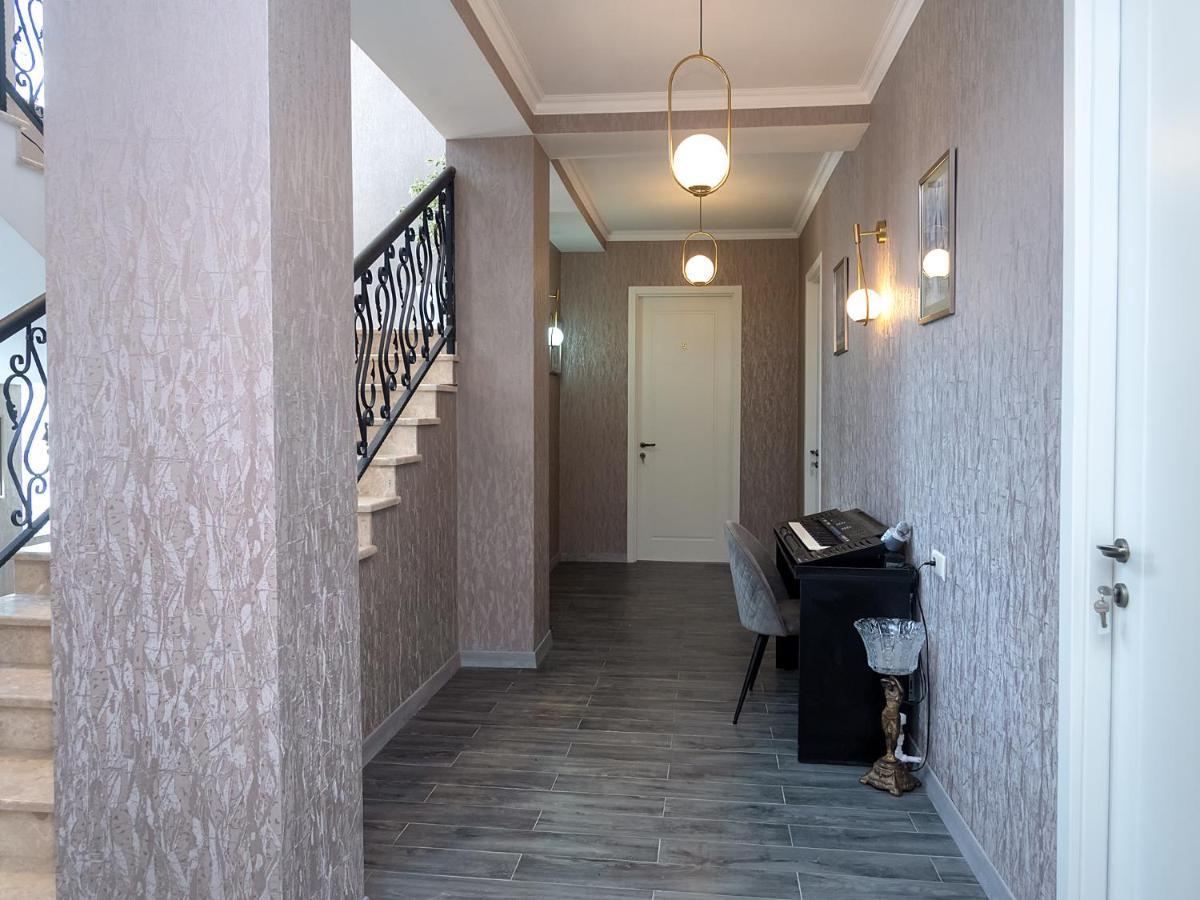 Tbilisi Mare Hotel Bagian luar foto
