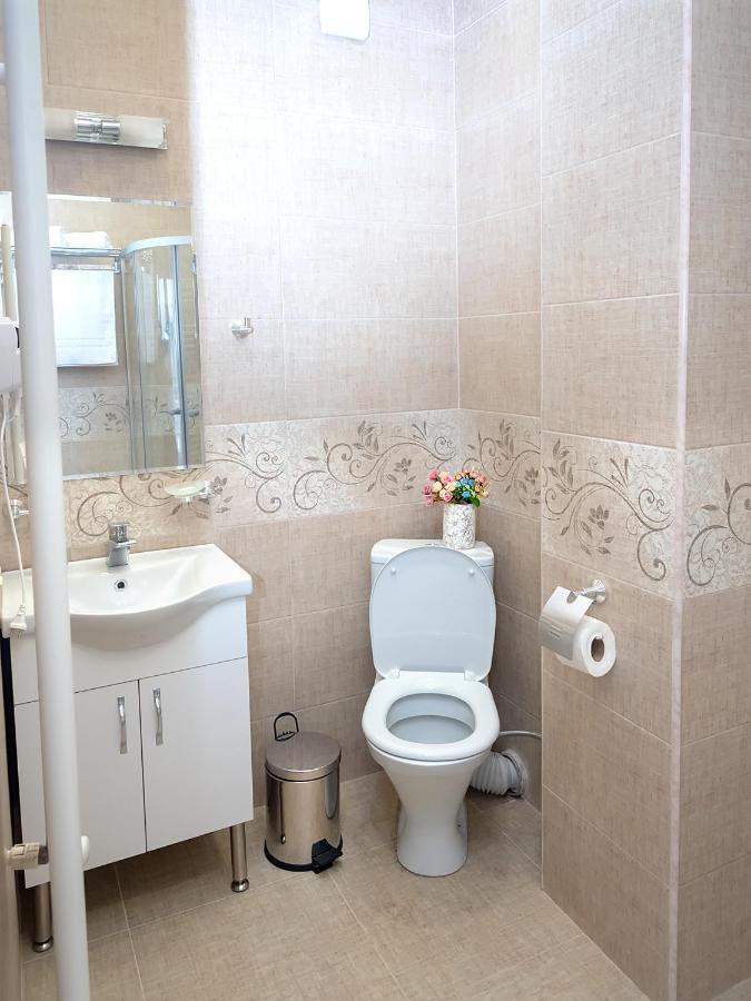 Tbilisi Mare Hotel Bagian luar foto