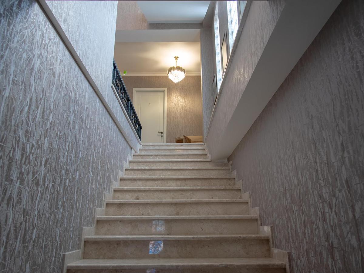 Tbilisi Mare Hotel Bagian luar foto