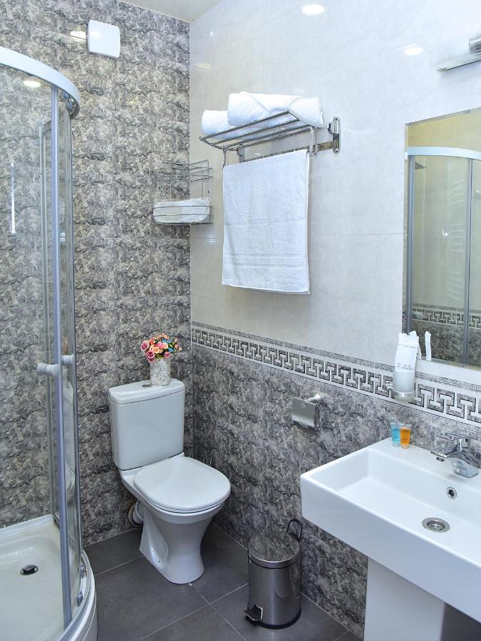 Tbilisi Mare Hotel Bagian luar foto