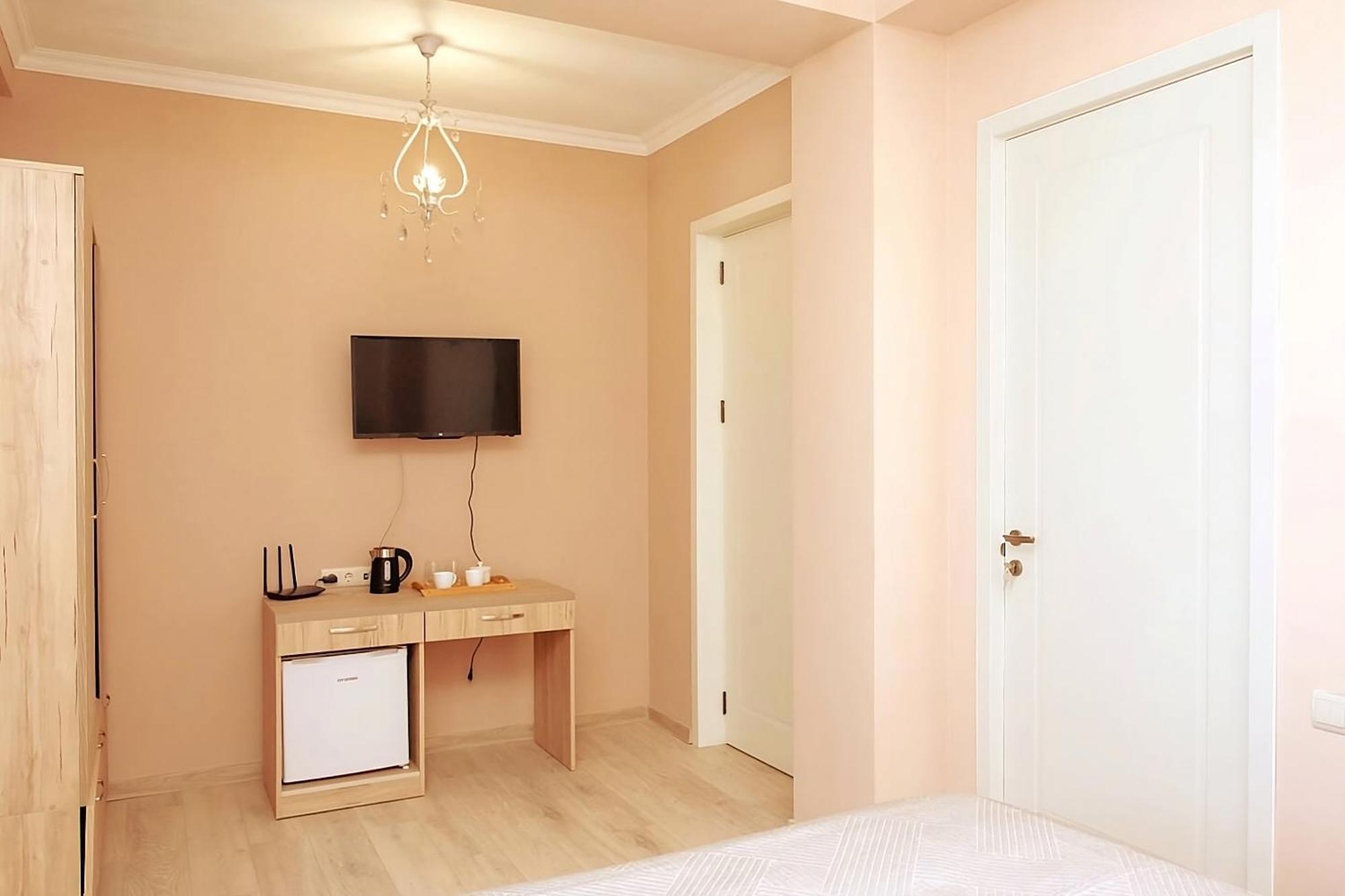 Tbilisi Mare Hotel Bagian luar foto