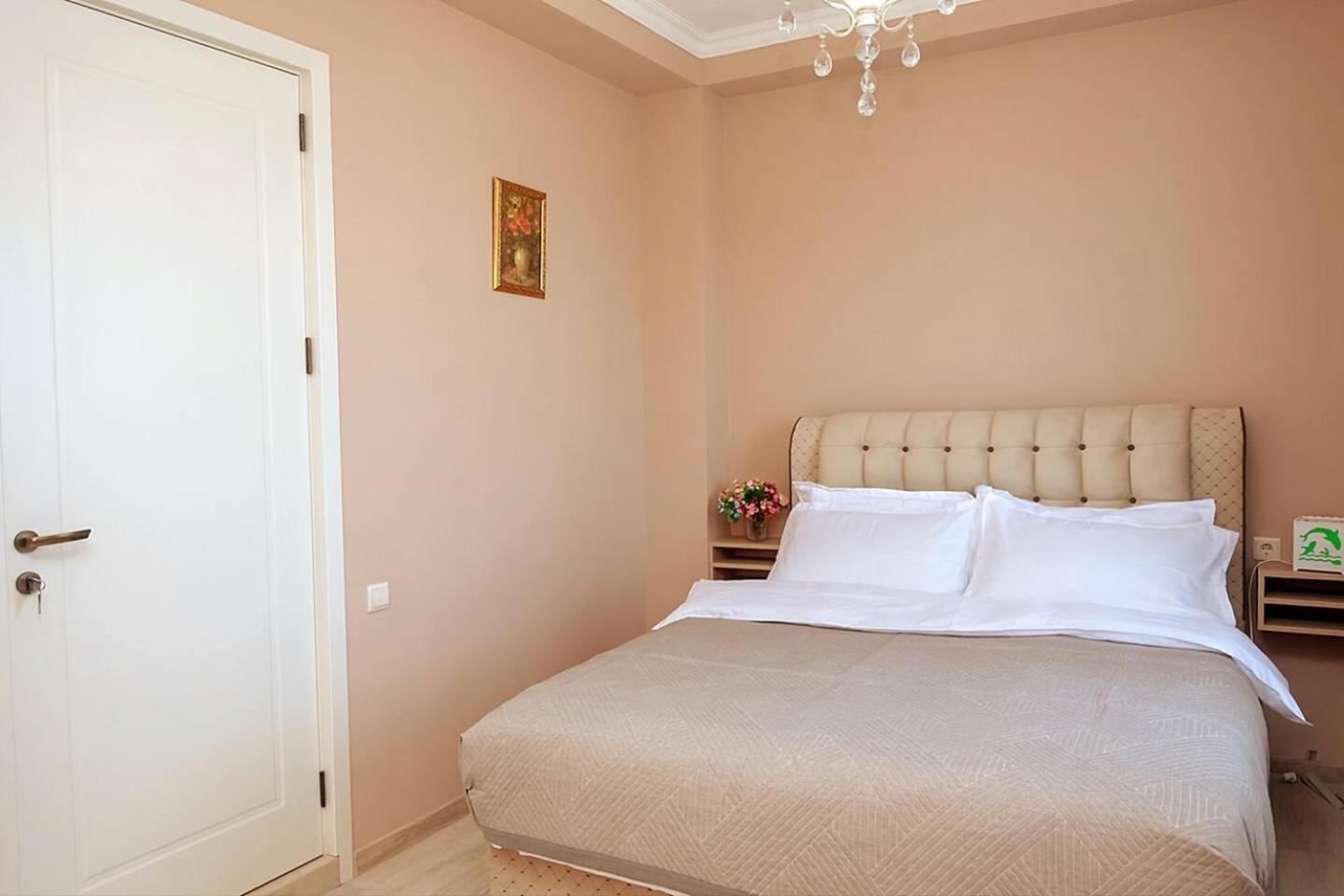 Tbilisi Mare Hotel Bagian luar foto