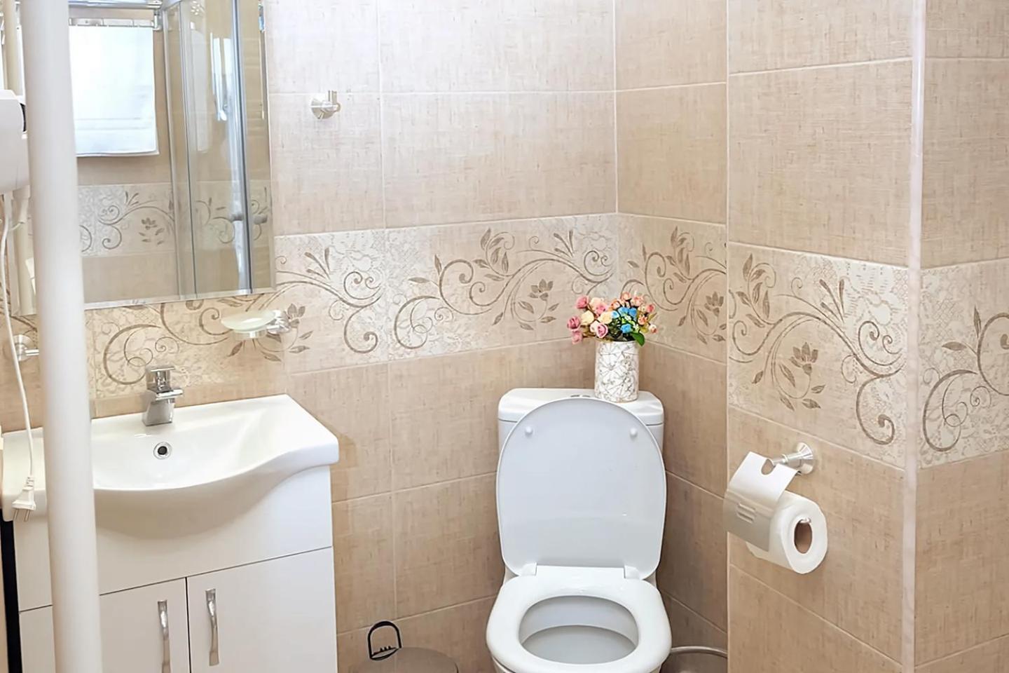 Tbilisi Mare Hotel Bagian luar foto