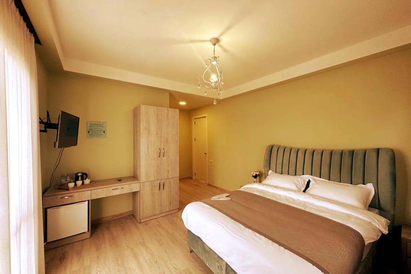 Tbilisi Mare Hotel Bagian luar foto